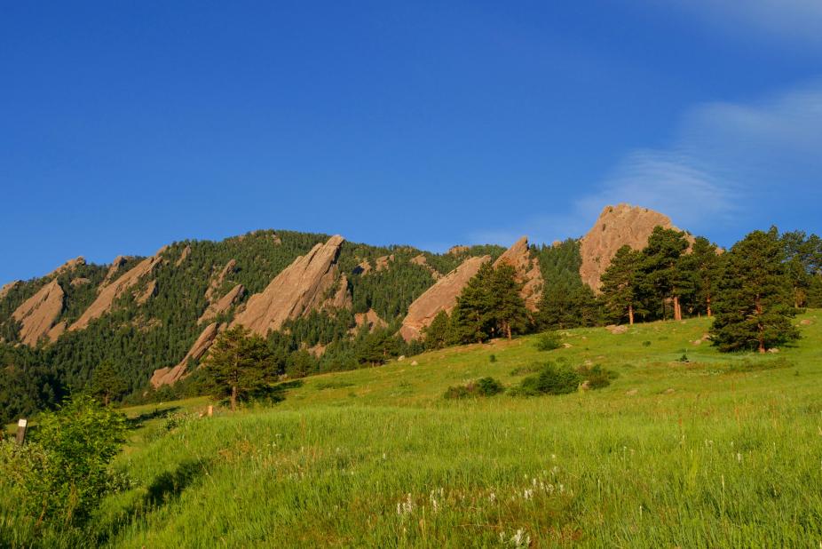 Boulder Flatirons mountain picture